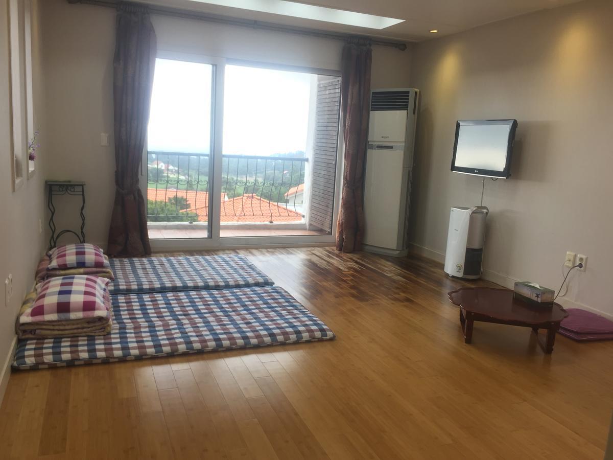 Araaura Pension 제주 외부 사진